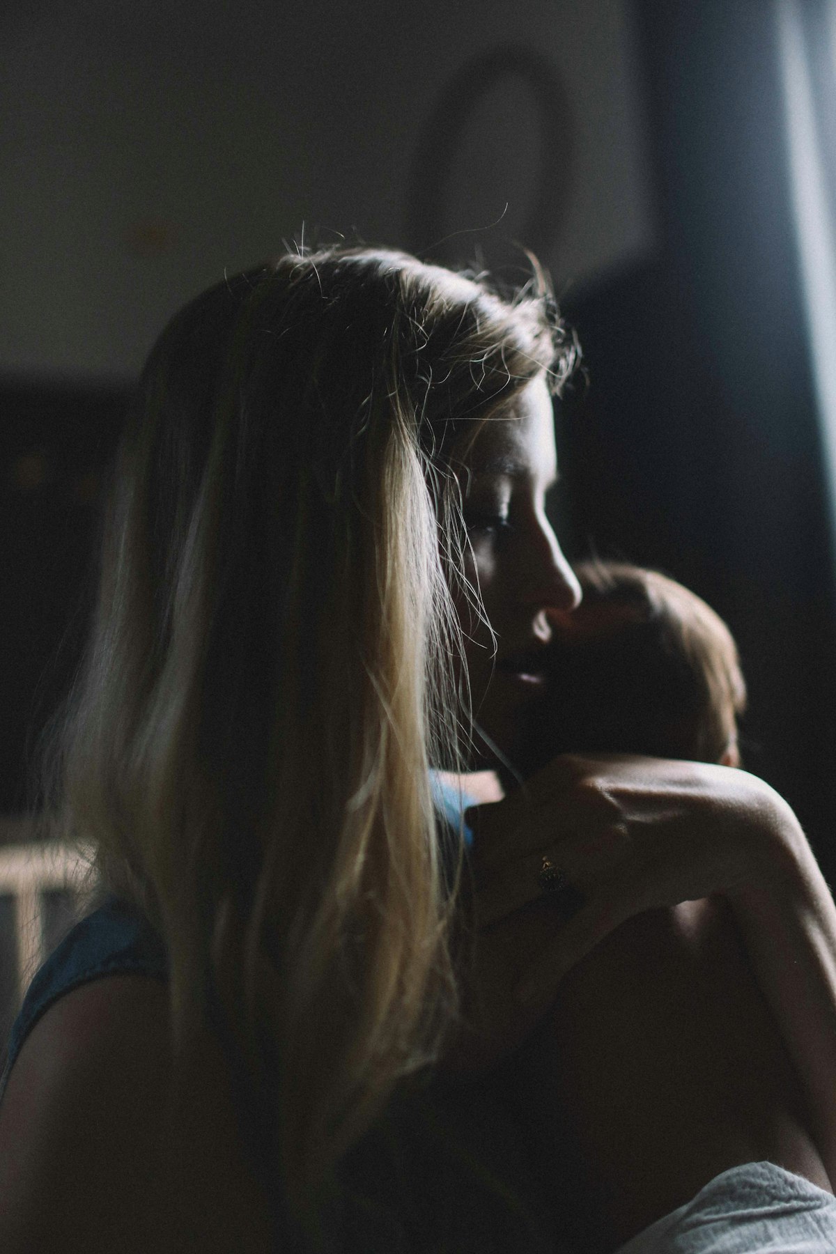Depressão pós-parto: dados e sinais de alerta